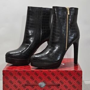 NIB, Guess stiletto heel boots in brown alligator pattern. Size 10